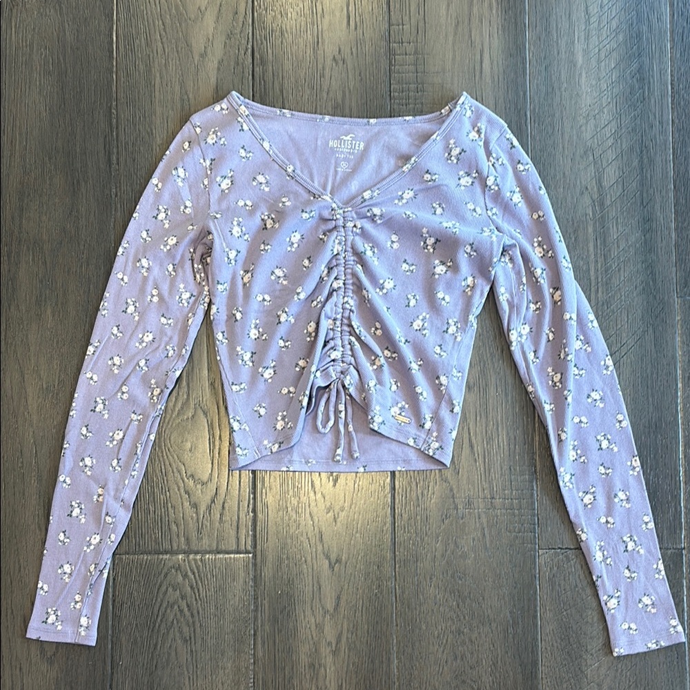Lavender Floral Long Sleeve Scrunch Blouse